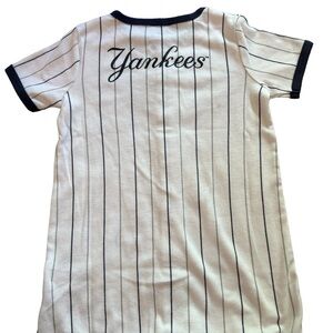 NWOT Yankees romper